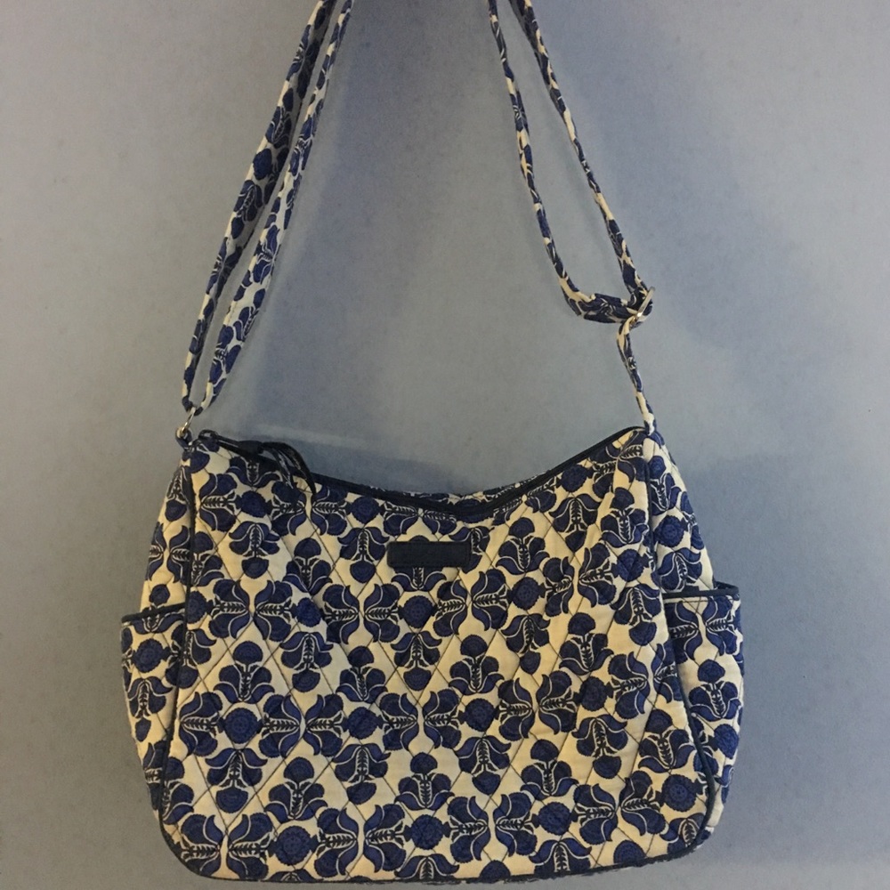 Vera Bradley on the go crossbody in cobalt tiles